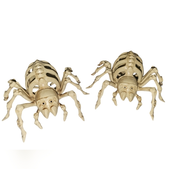 Other - 2 Skeleton Halloween Spiders